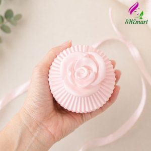 SCENTED CANDLE JAR – WHITE STRIPED ROUND WITH LID | DUBAI STYLE CUP 10x8 – HOME DECOR pink rose